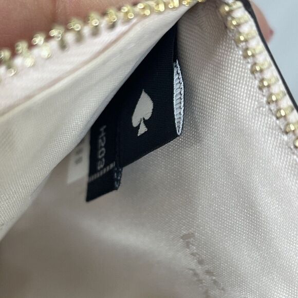 Kate Spade Strawberry Garden Medium L-Zip Wristlet MSRP $139 NWT - Picture 13 of 13
